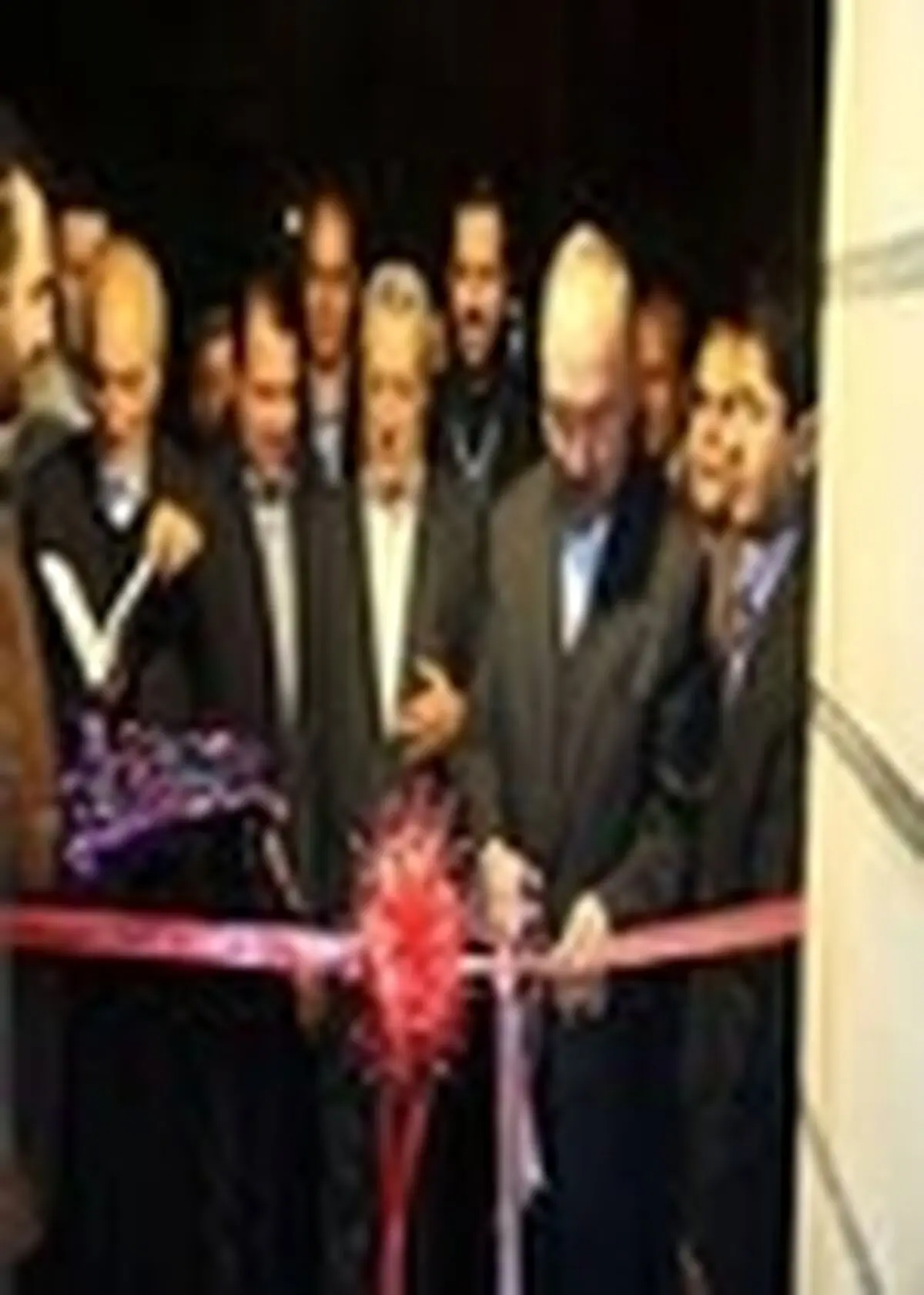 مرکز خدمات سرمایه‌گذاری همدان افتتاح شد