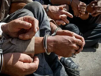 کشف بیش از ۲ تن انواع مواد مخدر و دستگیری ۵۶۰ قاچاقچی و خرده فروش مواد مخدر در لرستان