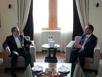 دیدار وزیر امور خارجه ایران با نخست‌وزیر و وزیر خارجه قطر