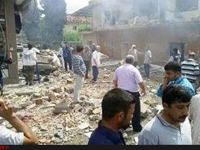 فیلم/ حداقل 9 کشته و 64  مجروح در انفجار خودروی بمبگذاری شده در ترکیه