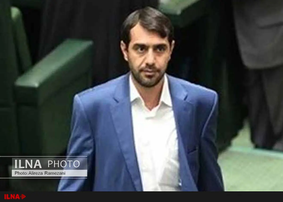 هزینه دادن وزیر راه٬ بخاطر جابجایی یک مدیر منطقی نیست