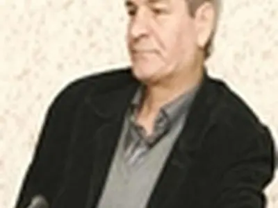 نعلچگر: استقلال شانس زیادی برای رسیدن به فینال دارد
