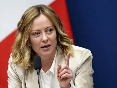 اروپا باید بدون اتکا به قدرت‌های خارجی از خود دفاع کند