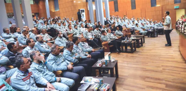 فرهنگ ایمنی کارکنان عاملی مؤثر در دست‌یابی به اهداف شرکت فولاد مبارکه