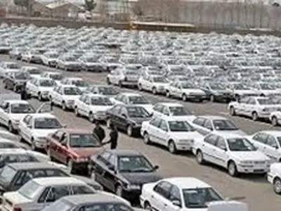 احتکار ۳۲۴ میلیاردی خودروهای خارجی در بوشهر