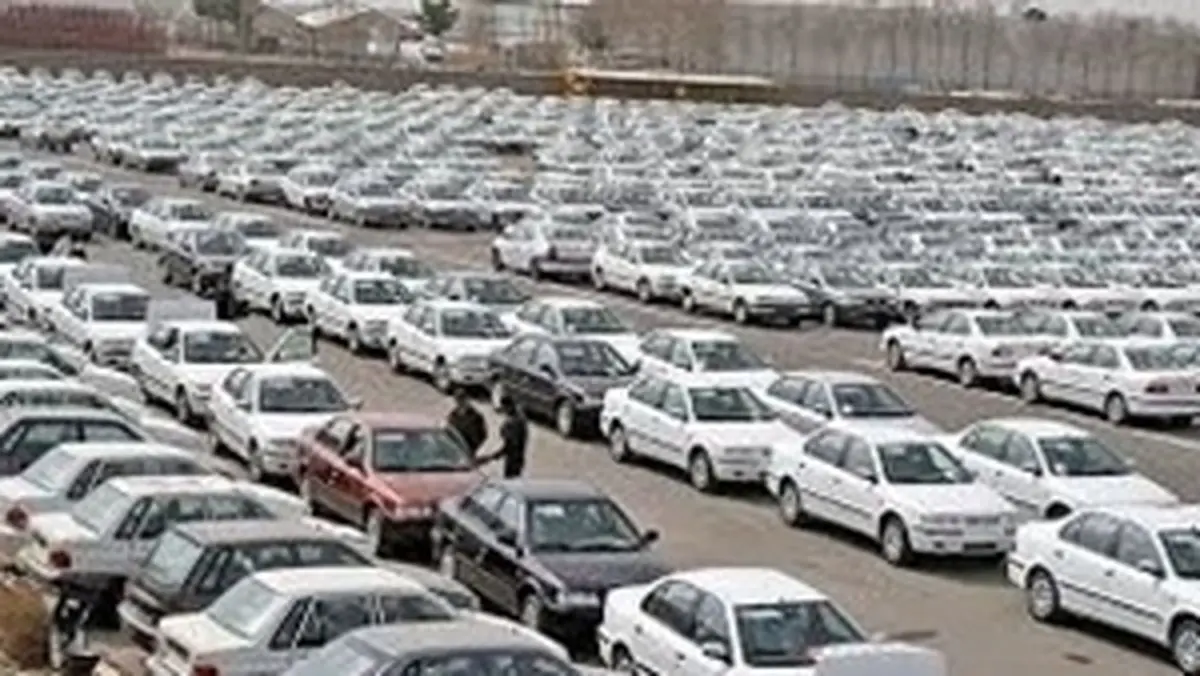 احتکار ۳۲۴ میلیاردی خودروهای خارجی در بوشهر