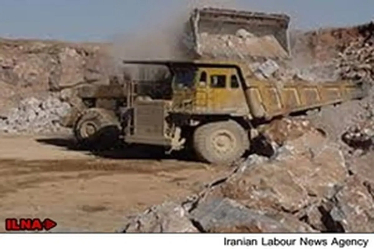 کسب رتبه اول خام فروشی در پی بی‌تدبیری مسئولان دولت گذشته