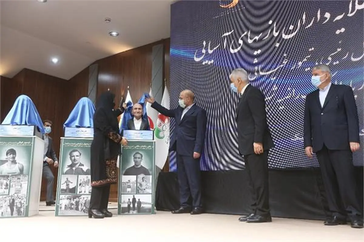حضور قالیباف در آیین رونمایی از سردیس طلایه داران بازی های آسیایی
