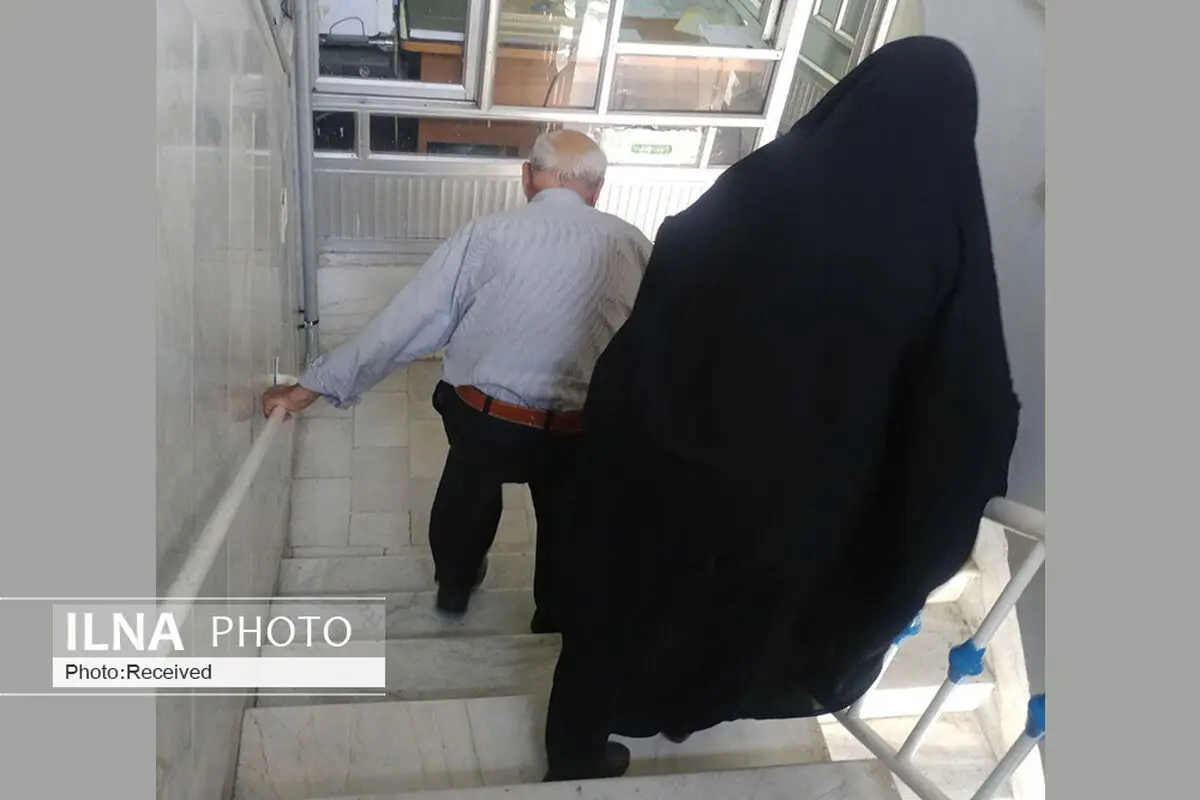 «درمان رایگان» حق مسلم کارگران و بازنشستگان است/ در بحران کرونا به اصل ۲۹ قانون اساسی بازگردیم