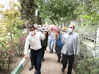 پیکر استاد جلال ستاری به خاک سپرده شد