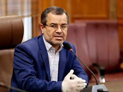 بسیاری از افراد در شهرها بدون روسری قدم می‌زنند/ من و شما باید پاسخ شهدا را بدهیم