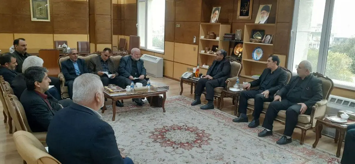 مهمترین مطالبه جامعه کارگری و بازنشسته، معیشت و درمان است/ ساماندهی کارگران فصلی و ساختمانی/ ساخت یک مجتمع رفاهی برای بازنشستگان تامین اجتماعی
