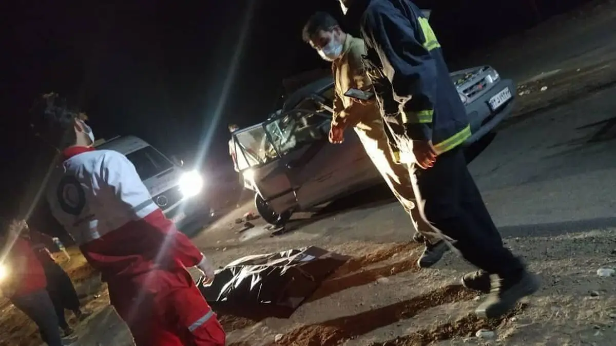 برخورد پراید با کامیون یک مصدوم و یک فوتی برجا گذاشت