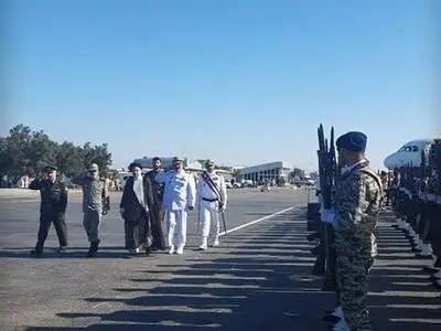 رئیسی وارد منطقه دوم دریایی ولایت نداجا در بندر جاسک شد