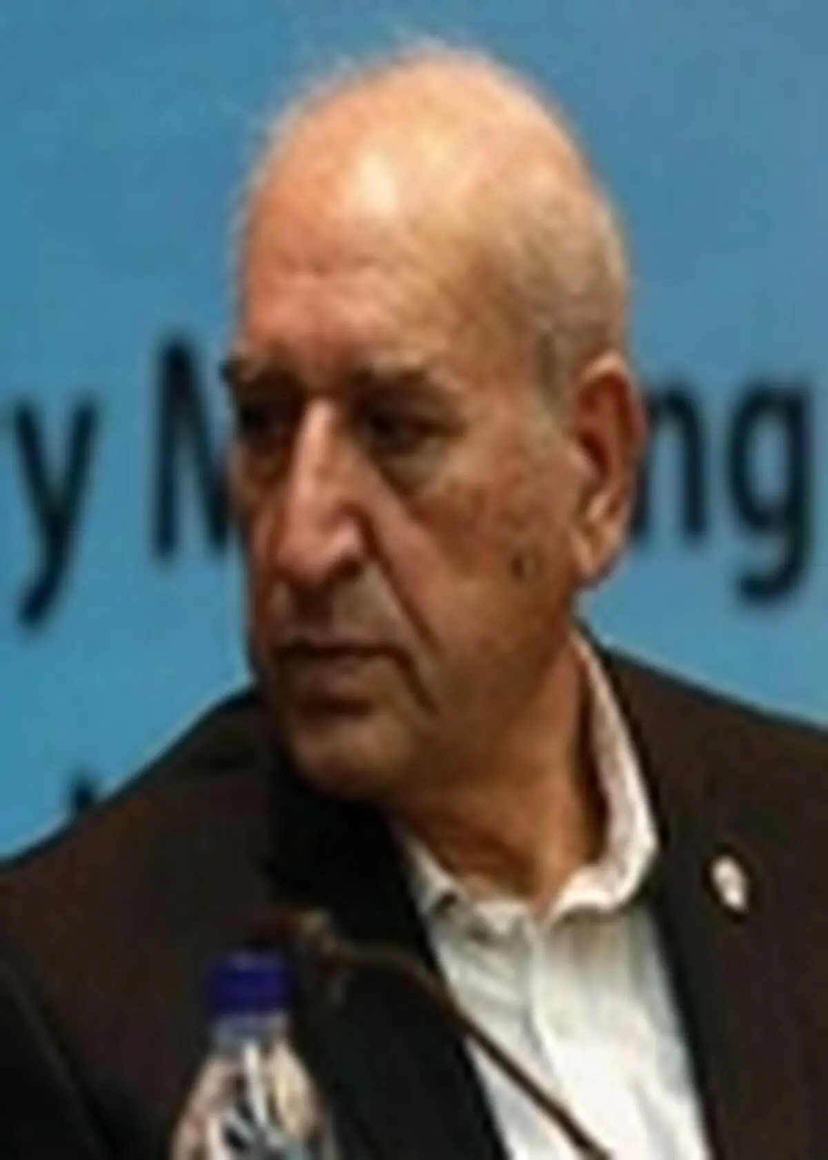 مشحون در سمت رئیس کنفدراسیون بسکتبال غرب آسیا ابقا شد