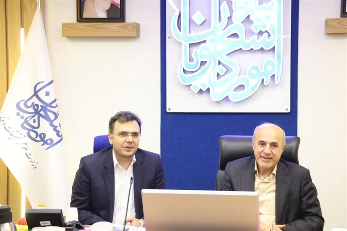هدف از فعالیت‌های فرهنگی در دانشگاه‌ها افزایش اعتماد، همبستگی و امید در جامعه ایرانی است
