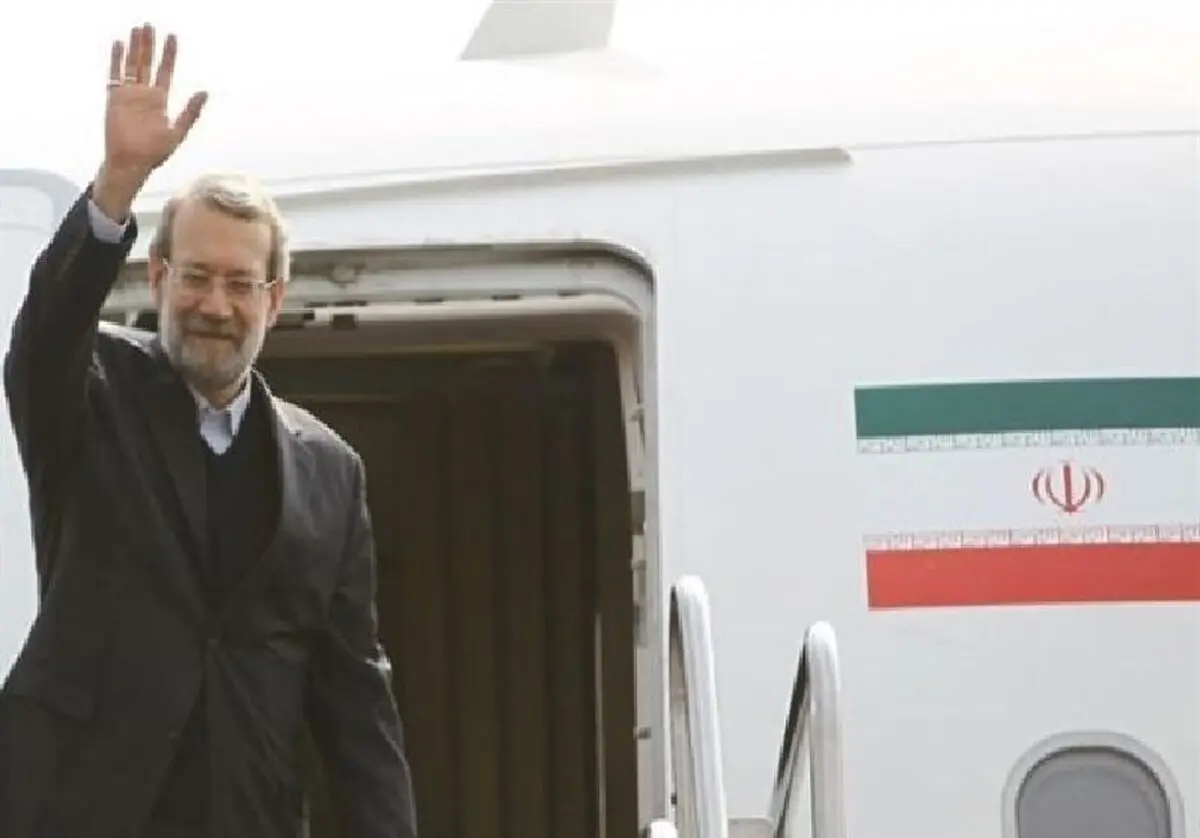 لاريجاني غادر طهران متوجها لمسقط لبحث التطورات الإقليمية والدولية
