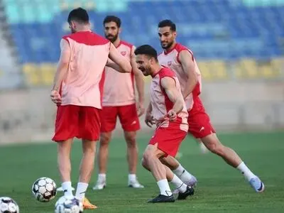 زاهدی: مهاجم پرسپولیس از همه نظر باید کامل باشد(ویدیو)