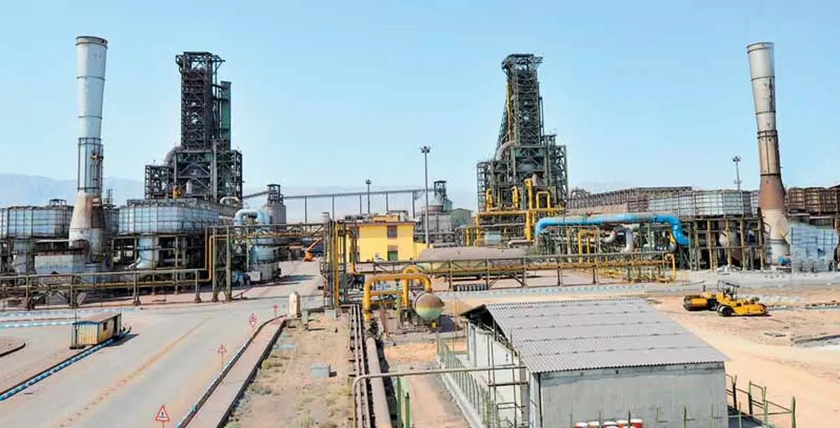 شارژ مستقیم کلوخه به مگا مدول‌های واحد احیا مستقیم فولاد مبارکه 