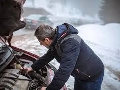 4 دلیل اصلی خوابیدن باتری ماشین در سرما