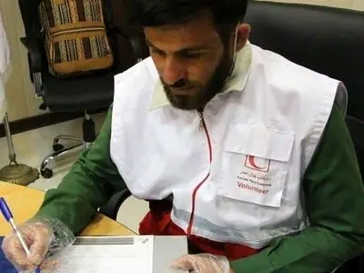 عنایت آزغ قهرمان انفجار تجریش تهران عضو هلال احمر خوزستان شد