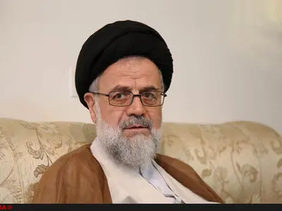 برخی کاندیداها از مقدسات مذهبی و فقر مردم سوءاستفاده می‌کنند/ همین شعارهای به‌ظاهر «شدنی» ۸ سال مملکت را به بدبختی کشاند