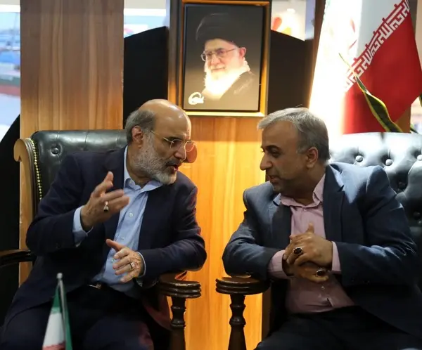 همکاری مشترک موسسه صندوق ذخیره فرهنگیان با هلدینگ خلیج فارس برای تولید محصولات پتروشیمی 