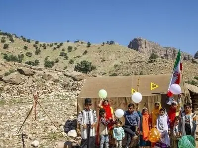 ضرورت توجه به وضعیت تحصیل دانش آموزان مناطق عشایری پلدختر