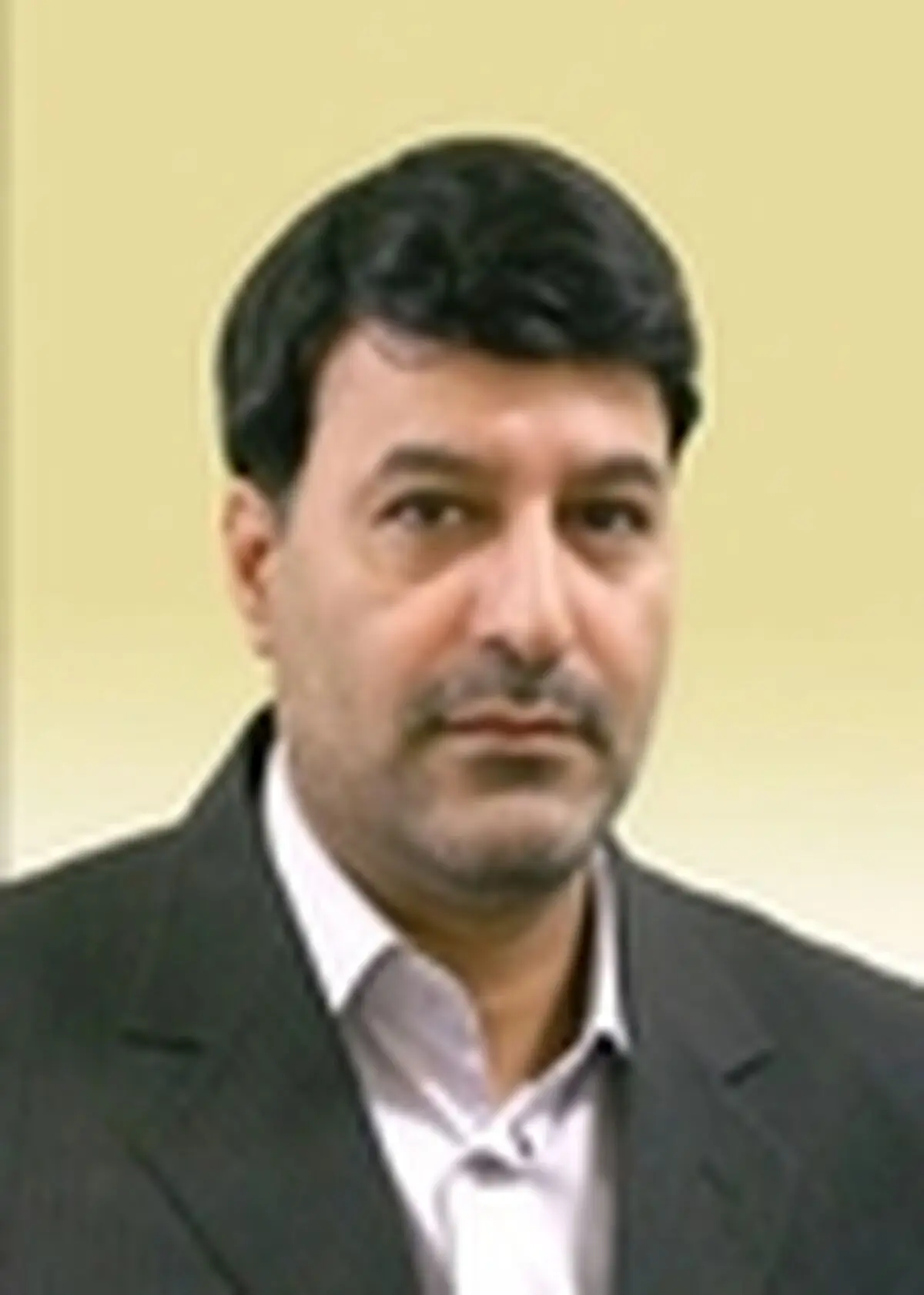 علم معلم و استاد مثل آب روان است