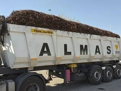 توقیف یک دستگاه تریلر حامل ریشه شیرین بیان غیر مجاز