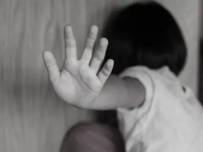 ۷۶ درصد از موارد کودک‌آزاری در فرآیند درمان با مشکل اقتصادی مواجه نبودند؛ غفلت و بی‌توجهی در صدر بدرفتاری‌ها