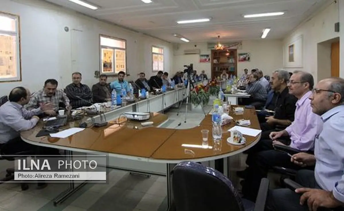 کارگاه آموزشی " اقتصاد آبزیپروری و بازار" در اهواز و آبادان