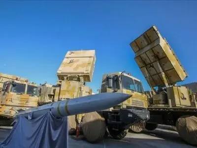 العمید صباحی فرد: منظومة 'باور 373' الصاروخیة قادرة على رصد 300 هدف فی آن واحد 