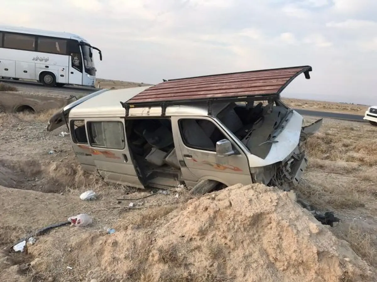 مصدومیت ۱۶ زائر ایرانی در تصادف رانندگی در ۸ کیلومتری مرز مهران در عراق