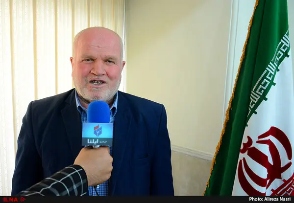 تجمع کارگران قزوین صنفی است/ کارگران واحدهای تولیدی خواستار اصلاح حقوقها شدند