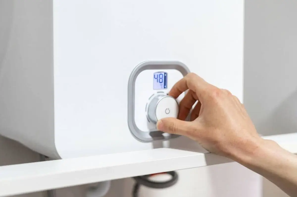 چگونه مناسب ترین پکیج شوفاژ دیواری را انتخاب کنیم؟