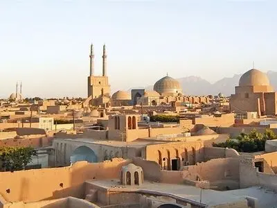 برخی هنوز هم ثبت جهانی یزد را تهدید می‌دانند / لزوم بازخوانی دوباره ثبت جهانی یزد بین اقشار مختلف