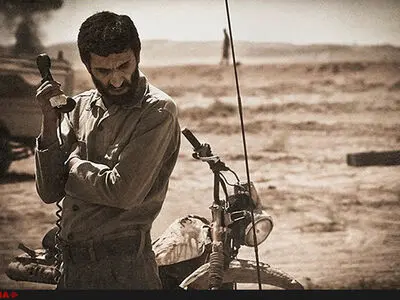حمایت بازیگر فیلم "ماجرای نیمروز" و "ایستاده در غبار" از حسن روحانی+عکس