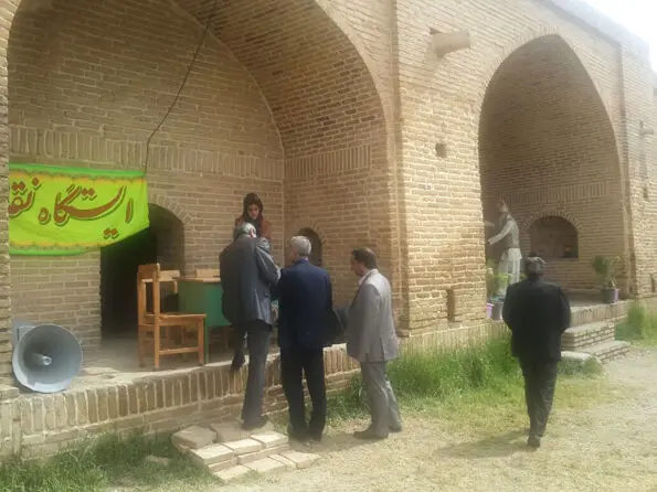 گزارش تصویری از مراحل آماده‌سازی کاروانسرای "ماهیدشت"  کرمانشاه 
