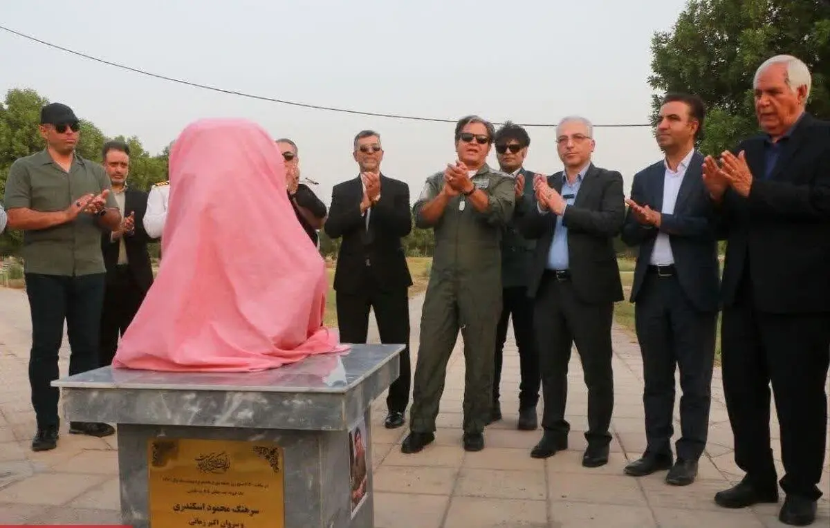 سردیس خلبان”محمود اسکندری” در خرمشهر رونمایی شد