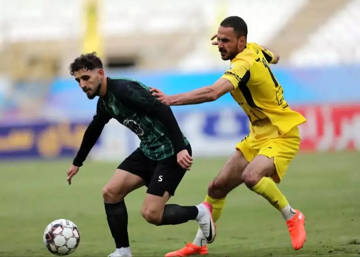 تساوی یک نیمه ای فجر و خیبر خرم آباد