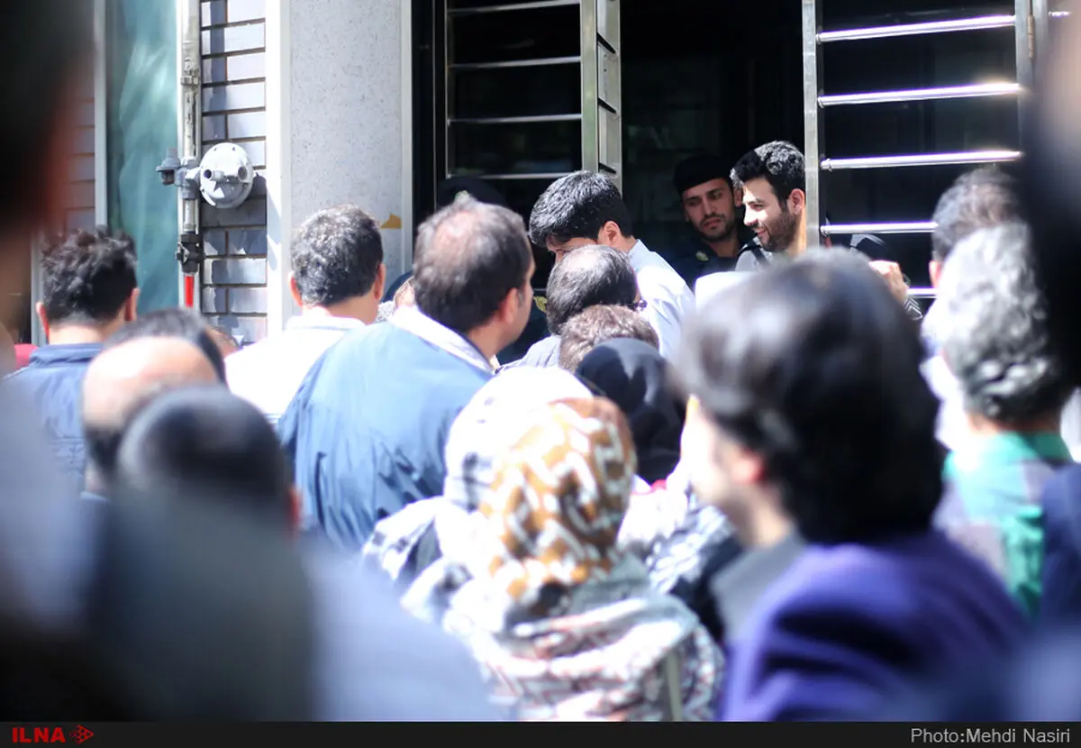 نوسانات بازار ارز، سیاسی و  برای زمین‌گیر کردن دولت  بود/ مدیریت جهانگیری بازار ارز را  به ثبات رساند