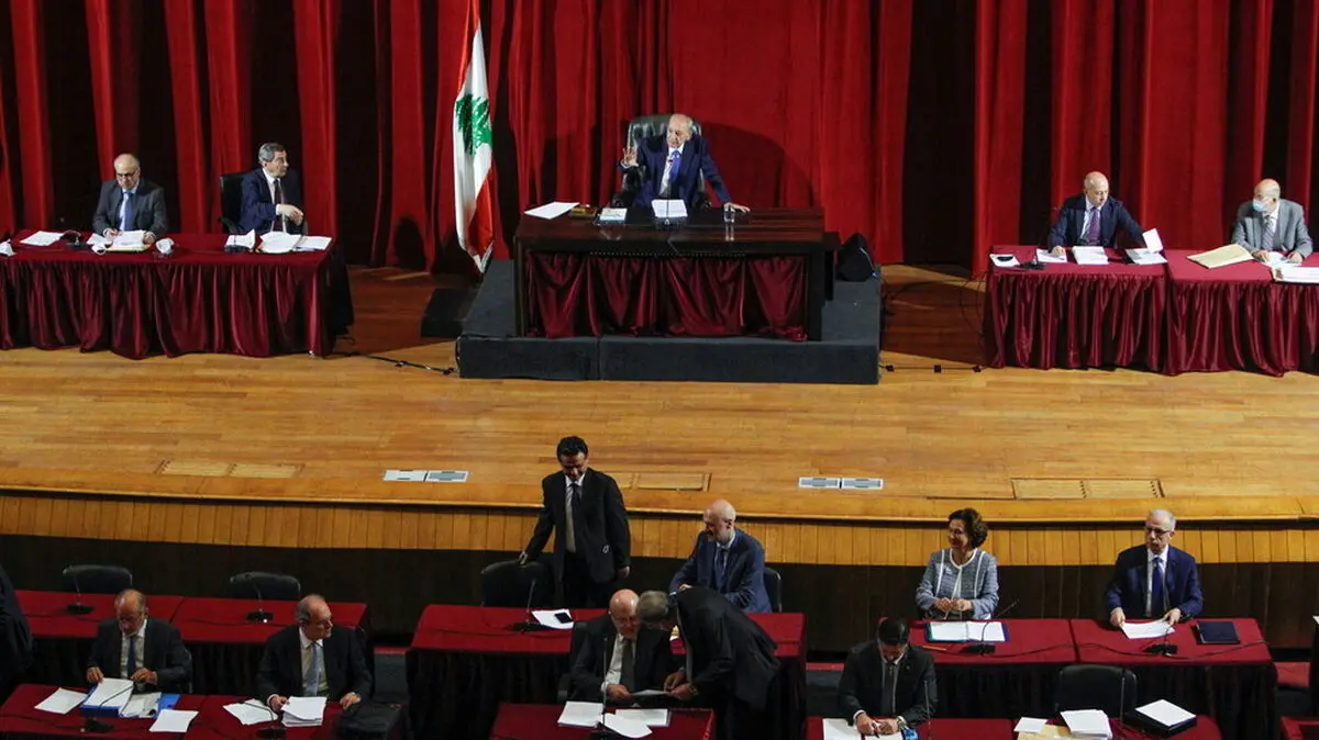 موافقت پارلمان لبنان با برگزاری انتخابات در ۲۷ مارس

