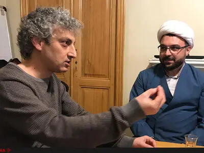 دلجویی رئیس اداره اوقاف شهرری از ارژنگ امیرفضلی