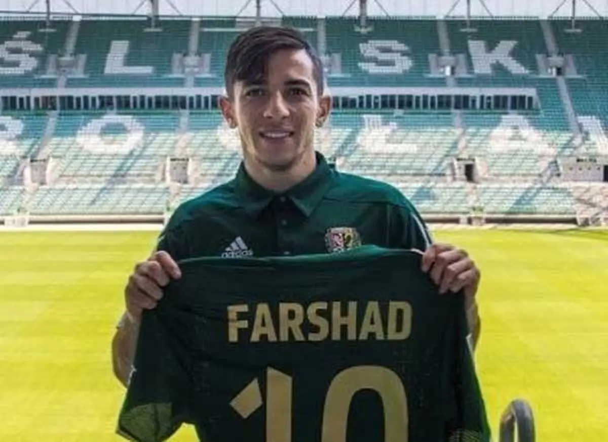 پیروزی اسلاسک ورسلاو در حضور فرشاد احمد زاده 