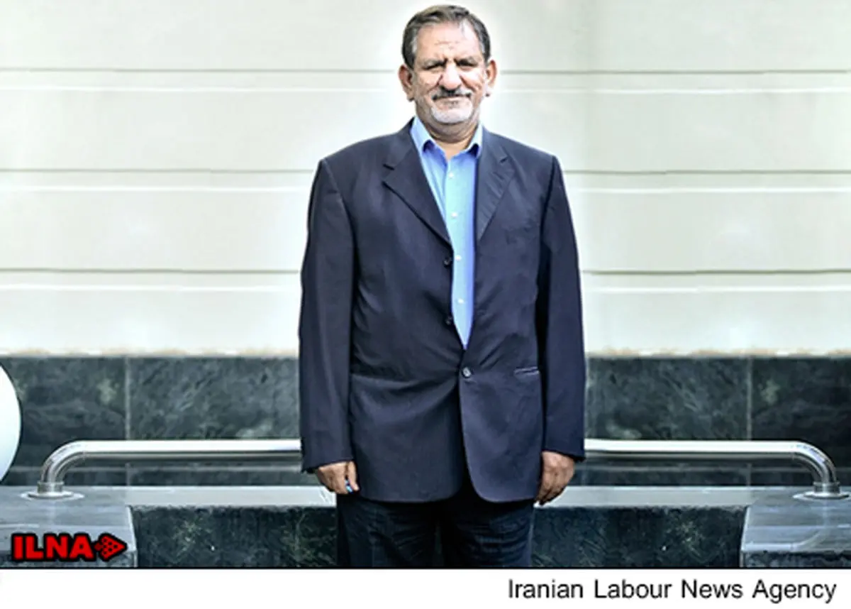 همه برای تحقق همدلی و همزبانی دولت و ملت کمک کنند
