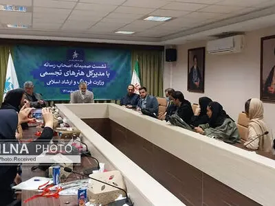 طراحی جایزه ویژه به رسانه و خبرنگار برتر/ اضافه شدن دو دوسالانه در سال آینده/ مجوز حراج تهران لغو نشده است