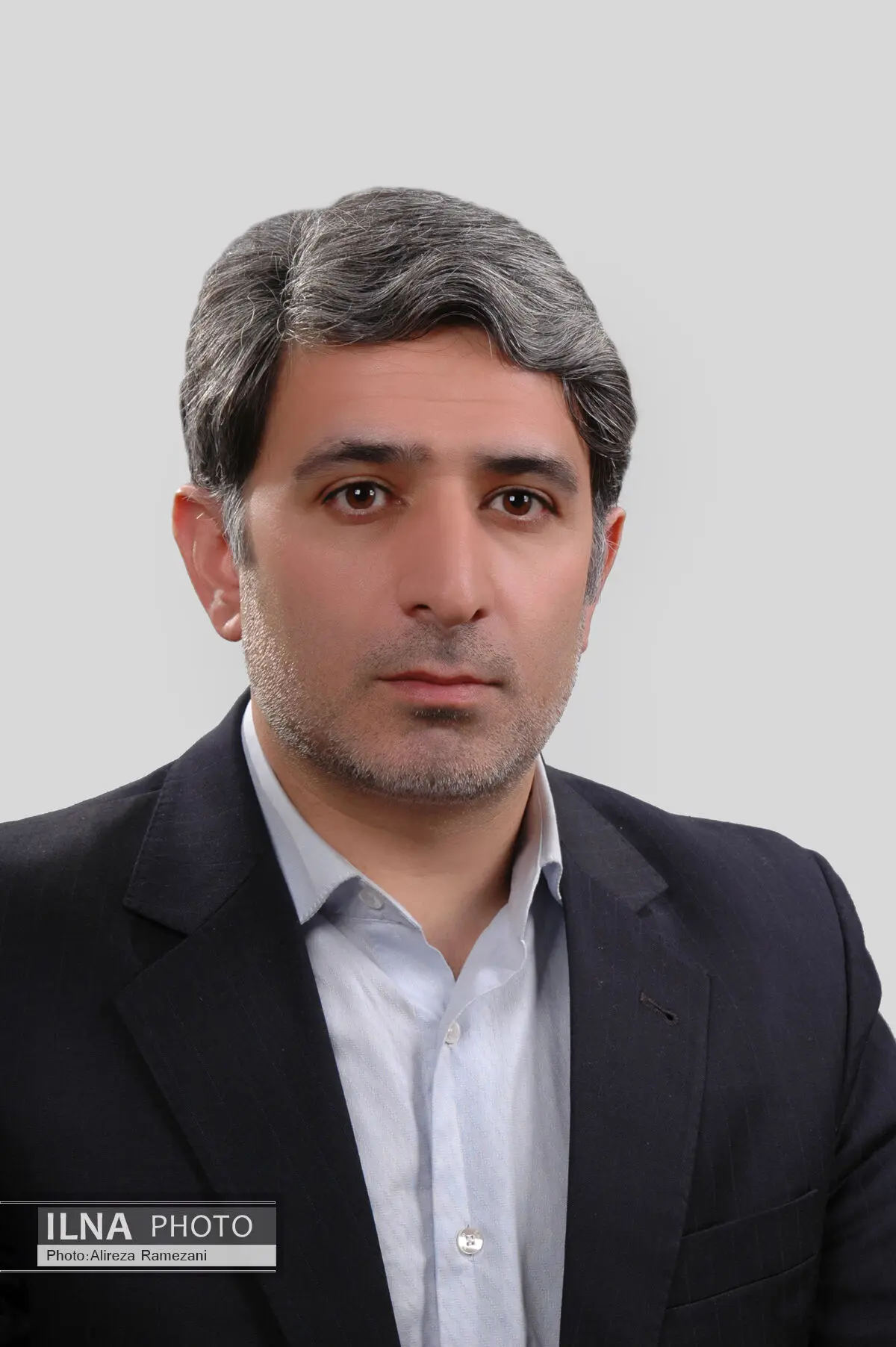 پیشگامی بازار و ارائه خدمات مشتری پسند دو اولویت مهم بانک ملی ایران است 