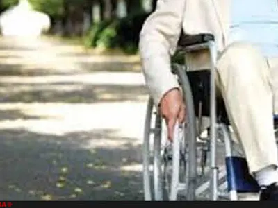 تجهیزات توانبخشی هر ۱۰ سال یکبار به معلولان داده می‌شود!