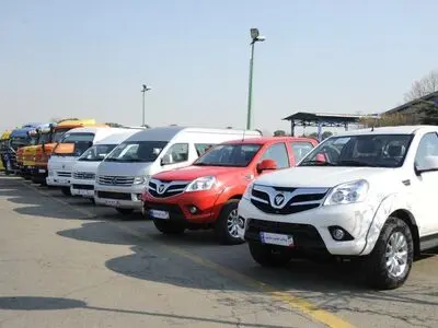 هدف گذاری برای تولید سالانه ۱۷ هزار دستگاه خودروی تجاری ایران‌ خودرو در سال ۱۴۰۱/ آغاز داخلی‌سازی گیربکس ۱۶ سرعته